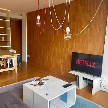 Central Apartment With Free Parking And Balcony Sofia Exterior photo