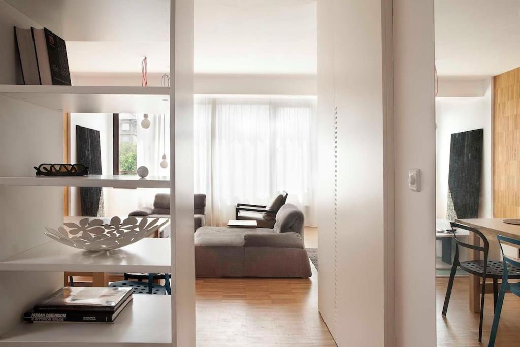 With Free Parking And Balcony